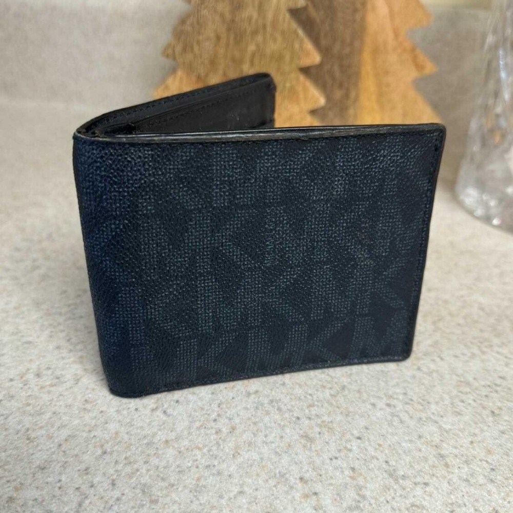 Men’s Michael Kors Wallet